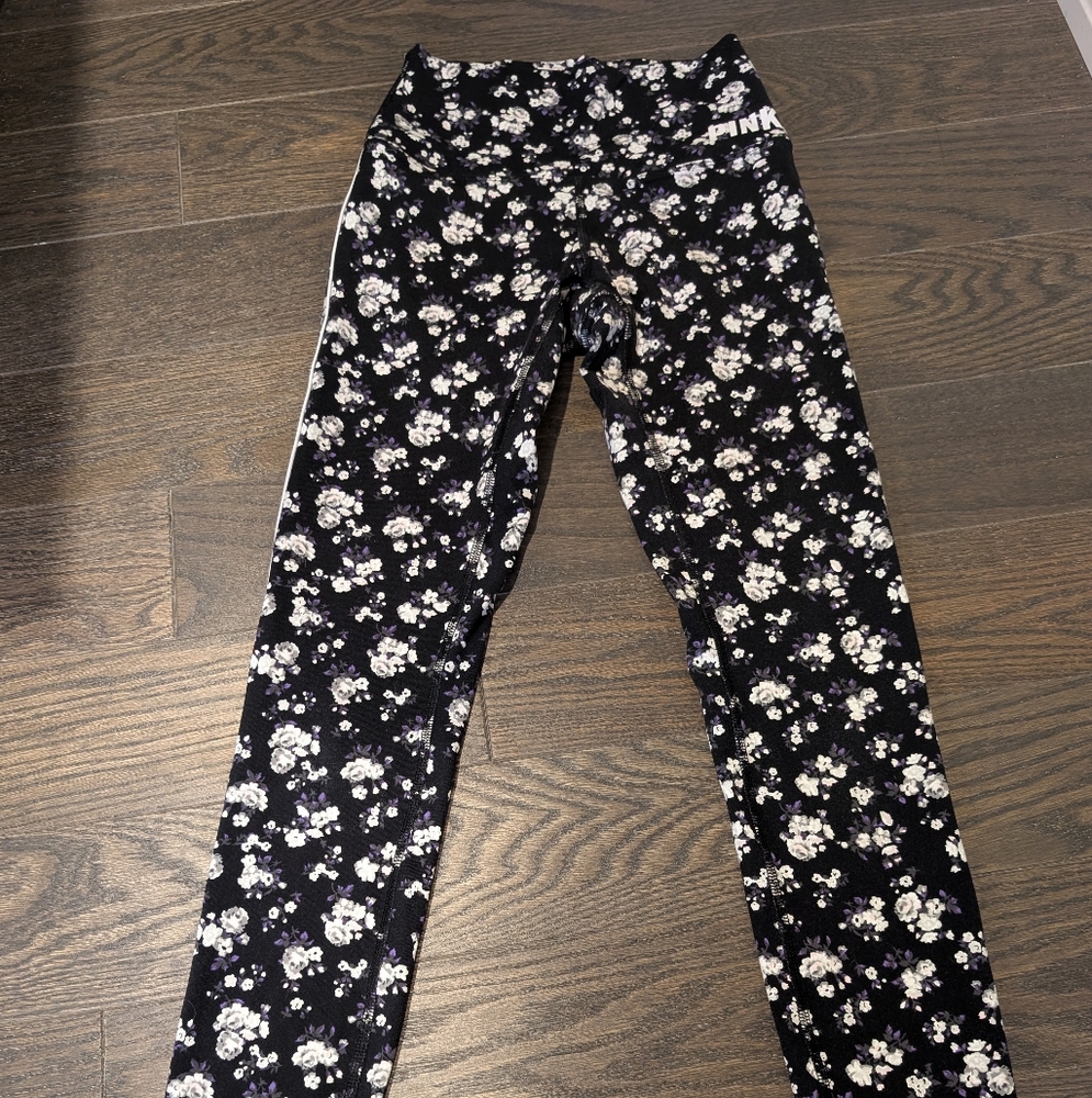Victoria Secret Pink floral leggings sz XS